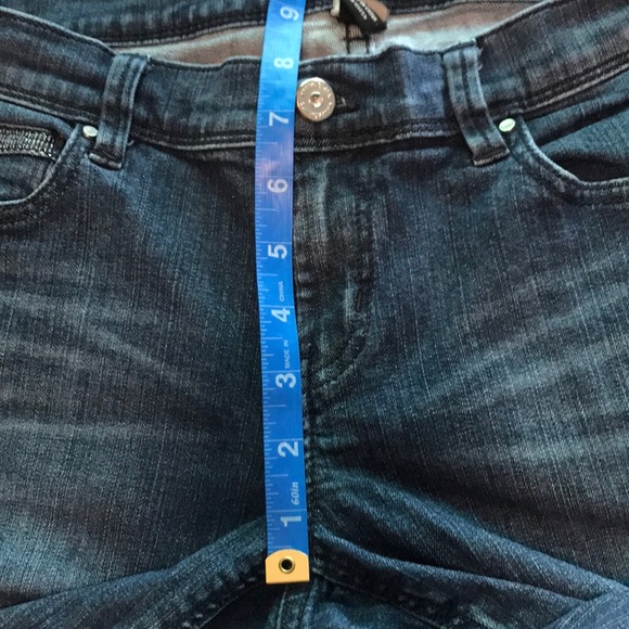 White House Black Market Medium Wash Jeans Size 6R - Picture 10 of 15